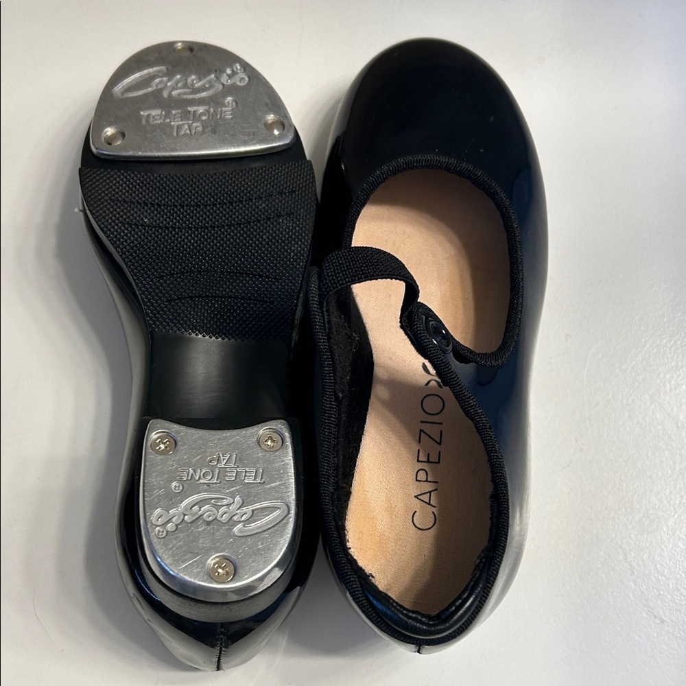 Girls tap shoes